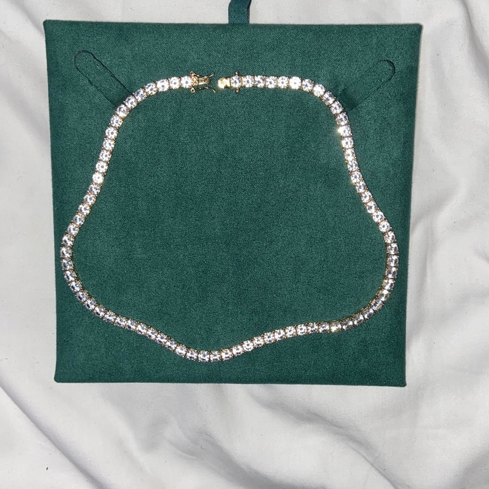 Dorsey Kate round cut gold riviere collar